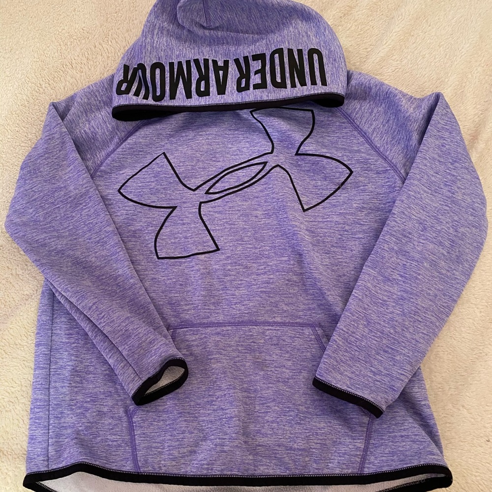 Under armour Girl’s hoodie